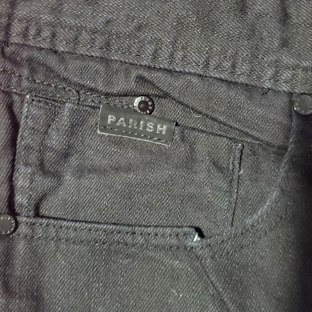 Shorts - Picture 2 of 5